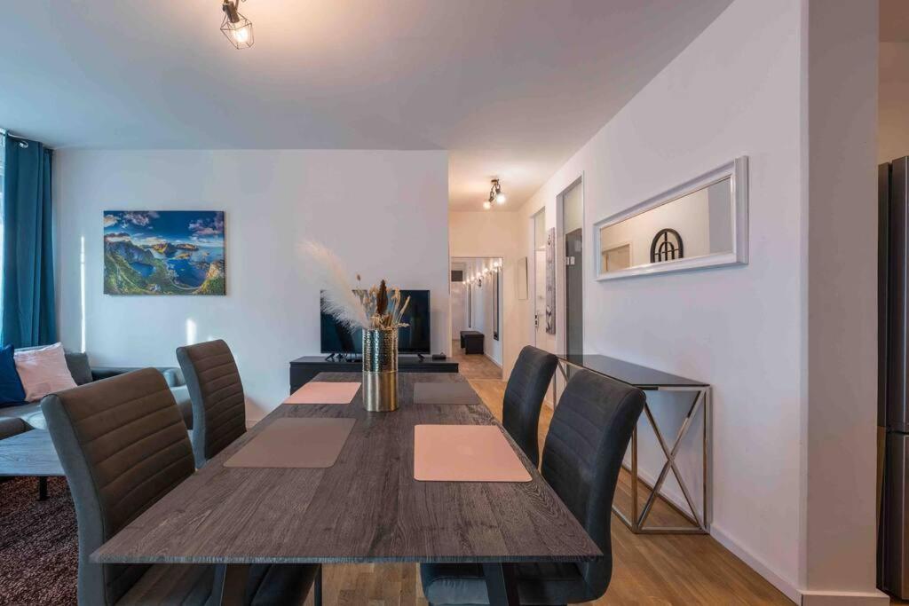 Big 7Rms City Central Loft, 1Alocation 柏林 外观 照片