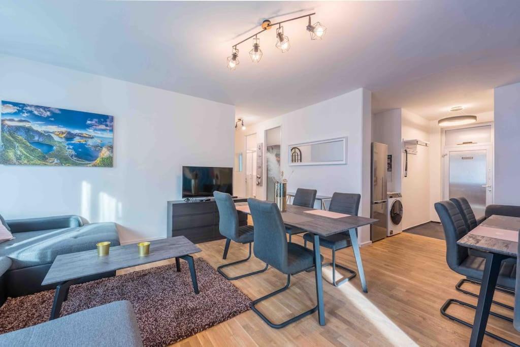 Big 7Rms City Central Loft, 1Alocation 柏林 外观 照片