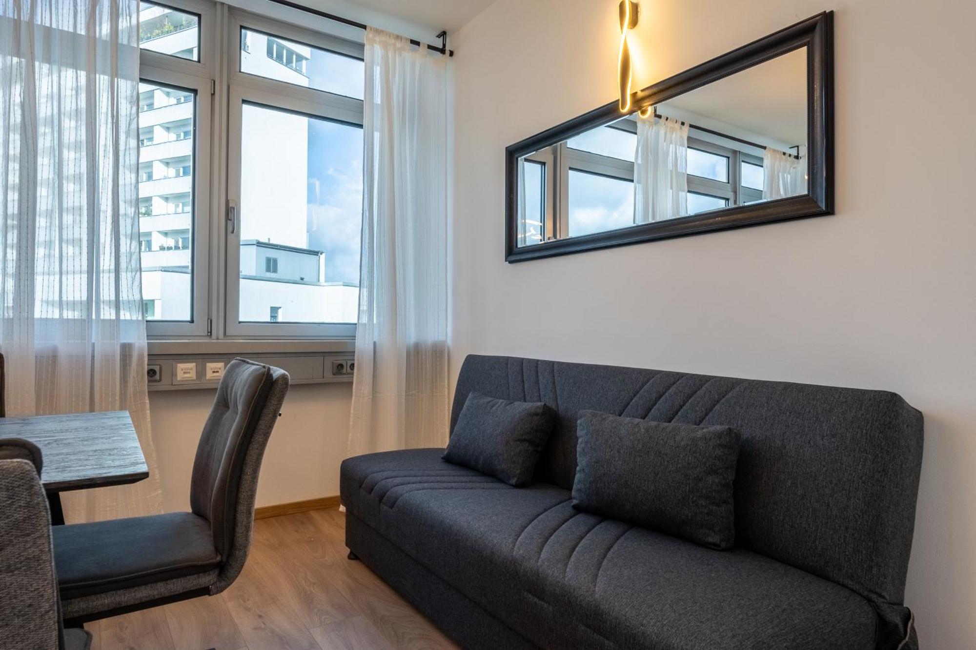 Big 7Rms City Central Loft, 1Alocation 柏林 外观 照片